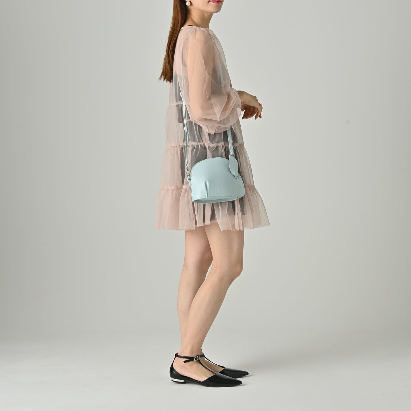 Usagi leather pouch shoulder bag
