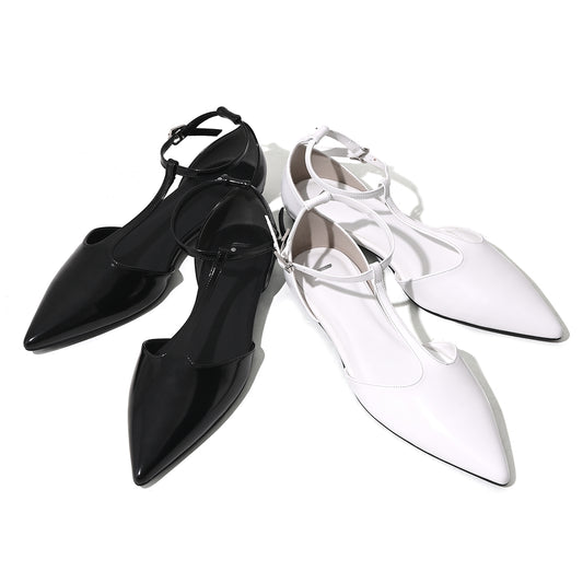 Glass leather strap shoes