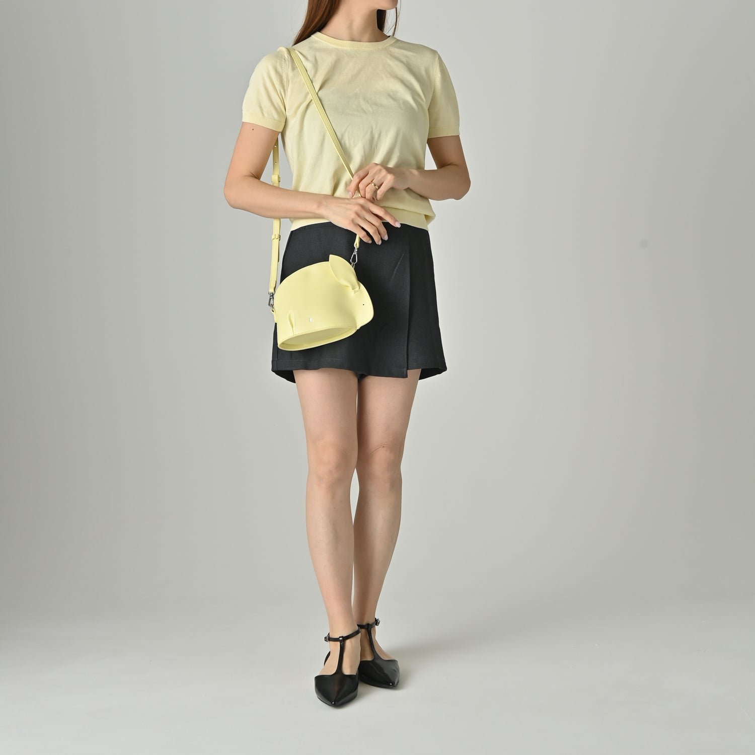 Usagi leather pouch shoulder bag – pourL-onlinestore