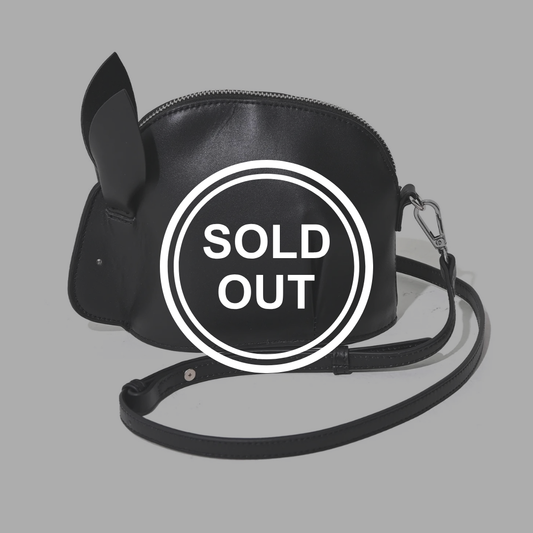 Usagi leather pouch shoulder bag Black